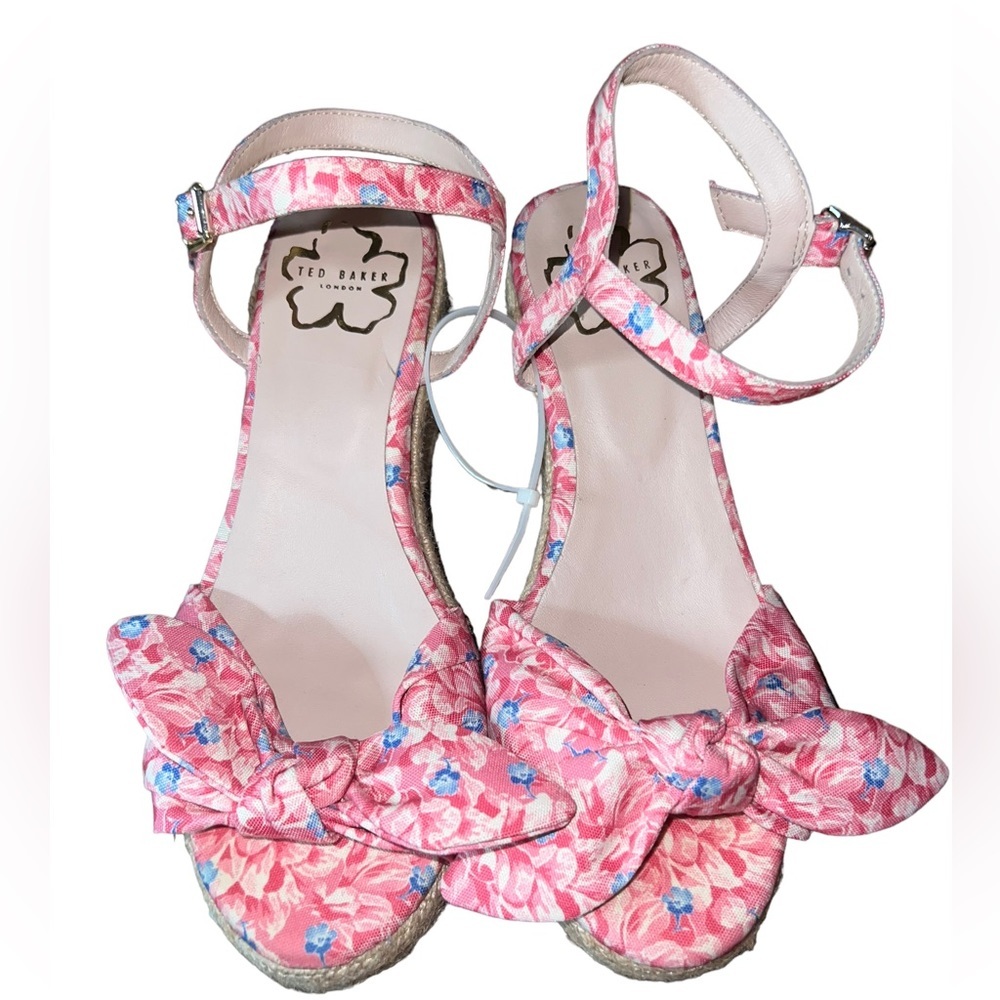 ✅Women's Ted Baker London Bryah New Romance Wedge Sandal - Picture 8 of 13
